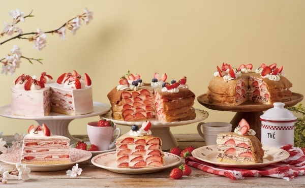【Afternoon Tea LOVE&TABLE】ふんわり桜が香る新作のミルクレープや、“あまおう”をふんだんに重ねた「苺のミルクレープ」など発売