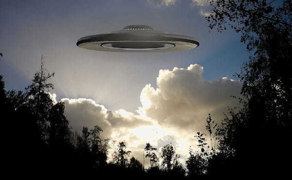 CIA職員ら3人の重要人物がソ連で「円盤型UFO」を目撃していた! ケネディ暗殺事件機密資料で判明