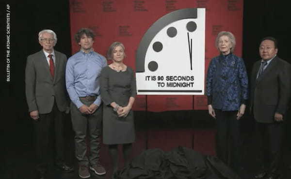 終末時計が世界に大惨事を警告？　真夜中まで90秒を指す理由はここにある