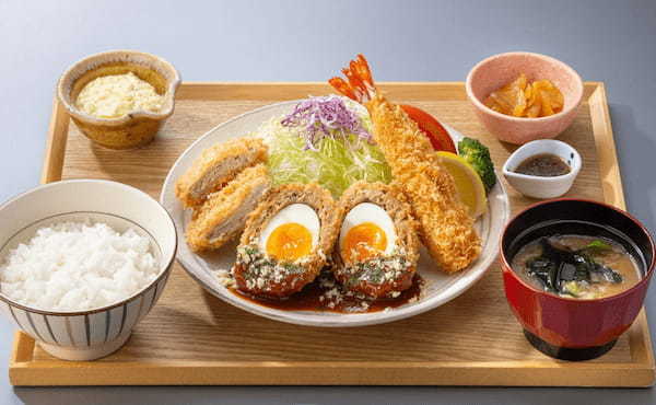 １月８日は「大戸屋・定食の日」濃厚デミグラスソースのスコッチエッグと特大エビフライの『贅沢ミックスフライ定食』を３万食限定で販売開始！