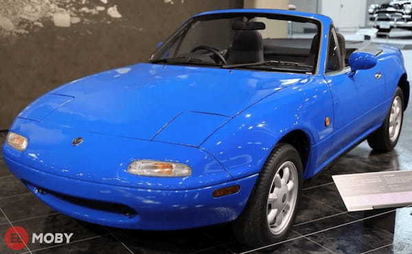 mazda_eunos_roadster_blue_1gen_1989_frontside-left2-1000x618.jpg