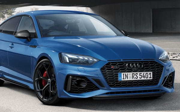 アウディRS4アバントとRS5スポーツバックの「RS competition」モデルが日本上陸