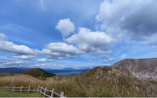 【おとうさんのよも山ばなし】秋山登山！有珠山の絶景