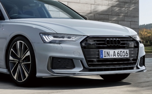 アウディA6/A6アバント/A7スポーツバックにブラックのコントラストパーツが際立つ特別限定モデルが登場