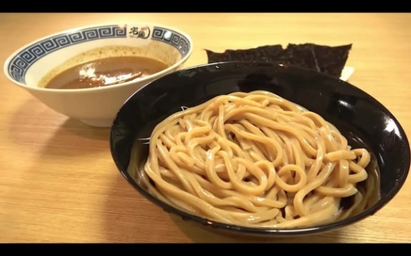 【SUSURU厳選】めちゃ旨なお取り寄せラーメン7選！ 何杯でもいけちゃう