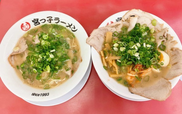 宮っ子ラーメン本店の「宮っ子セット」と「全部のせラーメン」（中津浜線ぞい甲東園らへん）【にしつーグルメ】