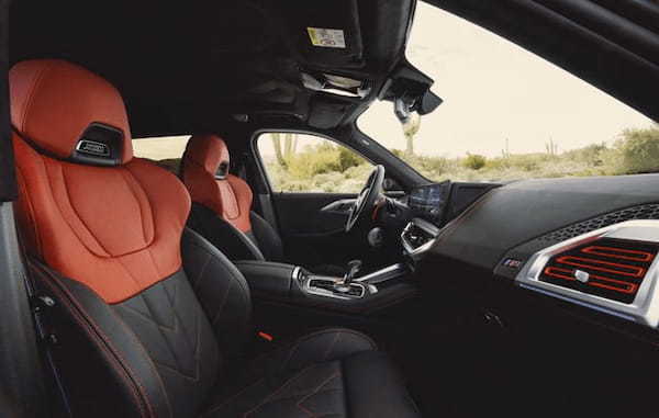 BMW Mの高性能プラグインハイブリッドモデル「XM Label」が日本上陸。導入記念モデルとして「XM Label Red」を15台限定で発売