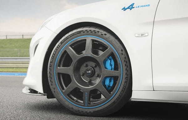 ル・マン24時間レースの100周年を記念したアルピーヌA110Rの特別限定モデルが日本で発売