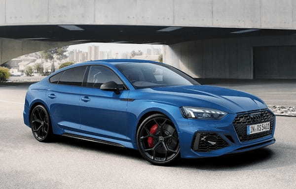アウディRS4アバントとRS5スポーツバックの「RS competition」モデルが日本上陸