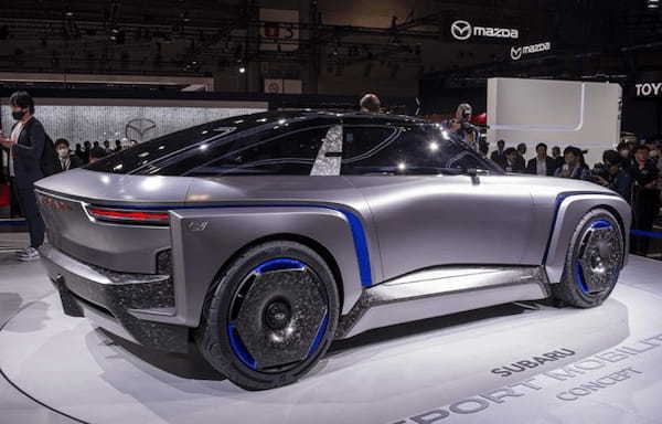 SUBARUの次世代スポーツのイメージを提示する「スポーツモビリティ コンセプト」がジャパンモビリティショー2023で初公開