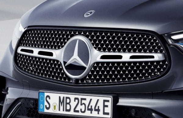メルセデス・ベンツGLCクーペのプラグインハイブリッドモデル「GLC350e 4MATICクーペ Sports Edition Star」が日本発売