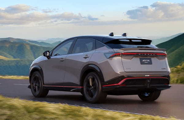 クロスオーバーEVの日産アリアのNISMOモデルが初公開