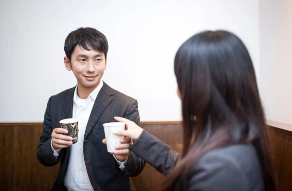 仕事をサボる人の特徴とは？サボりたくなる原因と解決法をご紹介！