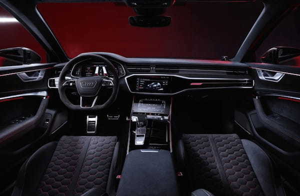 アウディRS6アバントの特別なハイパフォーマンスモデル「RS6アバントGT」が登場