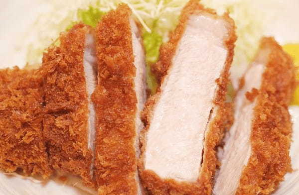 【ロースカツとヒレカツの違い】食感やカロリーは？迷った時はどっちを頼むべき？