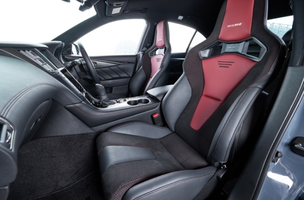 FRスカイラインの“赤バッジ”がNISMOモデルとして登場！