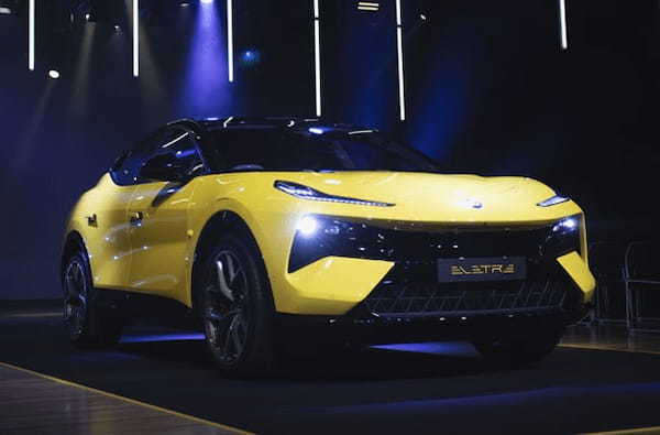 ロータスの新型電動SUV「エレトレ」が待望の日本デビュー