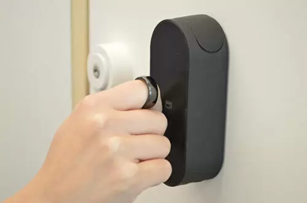 話題のスマートリングが「鍵」代わりに! 「EVERING」が新機能を実装