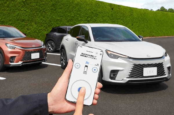 レクサスが新型コンパクトクロスオーバーSUV「LBX」の注文受付を開始。発売は12月下旬を予定