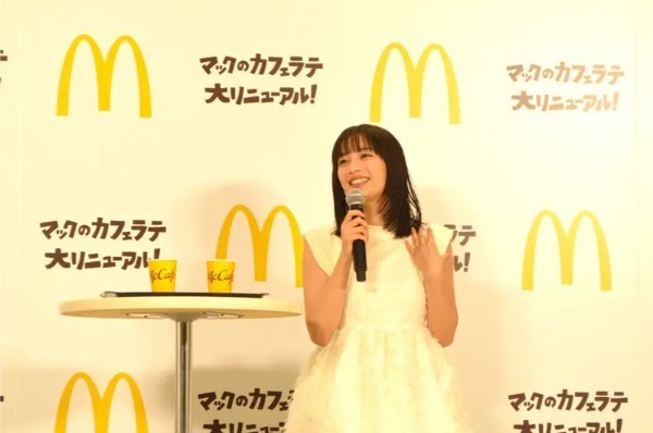 広瀬すずの「モ～たまらん」はペットカメラ？マクドナルド「カフェラテ」リニューアルイベント