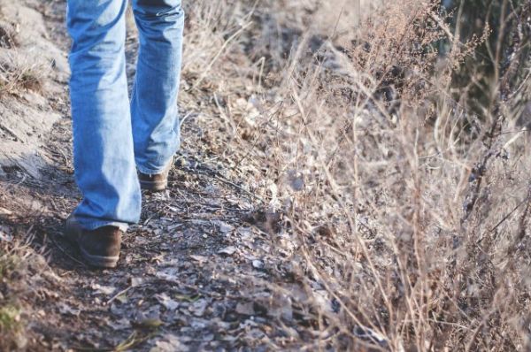 仕事に疲れたと感じている人の心理や特徴は?原因と対処法を解説!