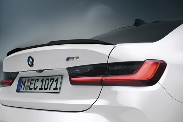 6速MTを搭載したBMW M3のファイナルエディションが登場。日本での販売台数は150台限定