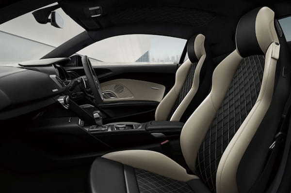 アウディR8の歴史を締めくくる日本最終限定モデル「R8クーペ ジャパンファイナルエディション」が登場
