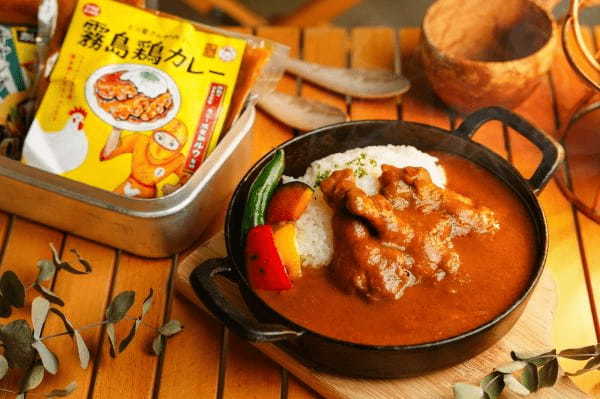 キャンパー必見！キャンプ好きのルウ王子監修！キャンプ専用カレーと霧島鶏カレーのセットがカレー倶楽部ルウ都城本店とAmazonで12月14日（水）より販売開始！Twitterキャンペーンも同時開催！