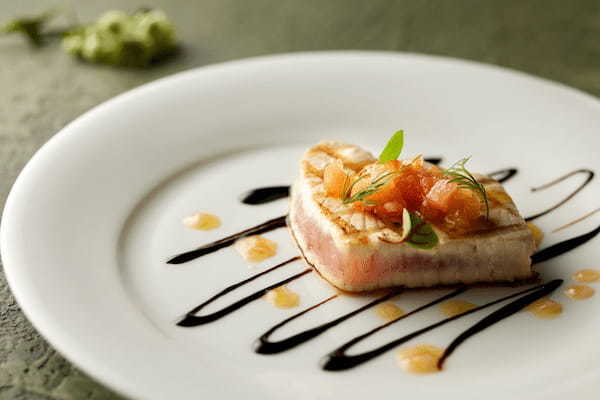 【グランドニッコー東京 台場】The Grill on 30th「初夏のプリフィックスランチ」2023年5月1日(月)より提供開始