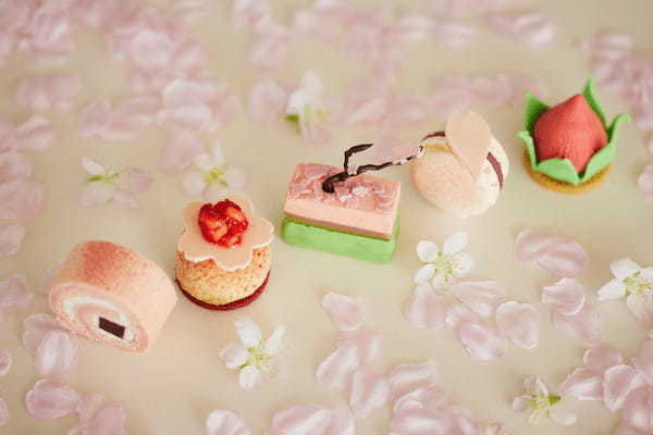 【フォーシーズンズホテル丸の内 東京】 フレンチビストロ「MAISON MARUNOUCHI」 桜の季節の訪れを祝う、春メニュー