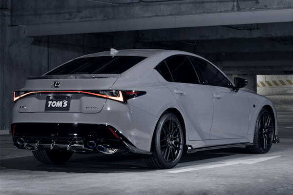 TOM'S、オリジナルの素晴らしさをそのままに圧倒的な存在感を 「LEXUS IS500」用「TOM’S スタイリングパーツセット」発売