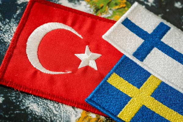 スウェーデン・フィンランドのNATO加盟を拒絶するトルコの思惑とは