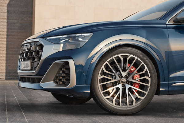 アウディ　マイナーチェンジのEセグメントのラグジュアリーSUV「Q8」、「SQ8」の発売を開始