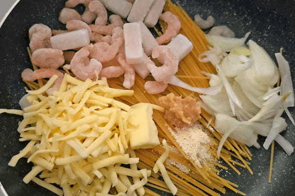 【まるでカフェの味】ワンパンで作る濃厚クリームパスタ 生クリームなしでこのおいしさ