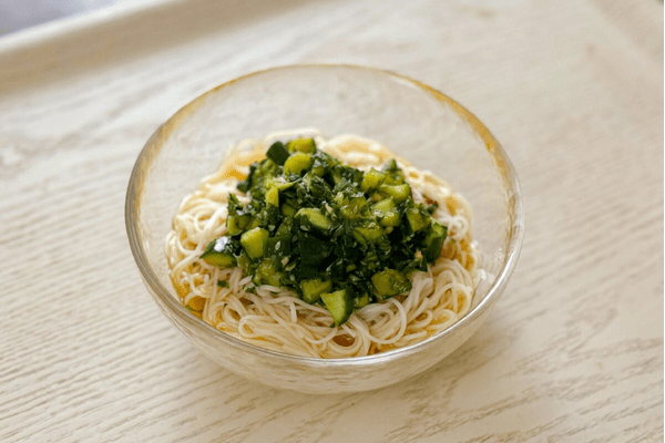 ピリ辛きゅうりダレのそうめん