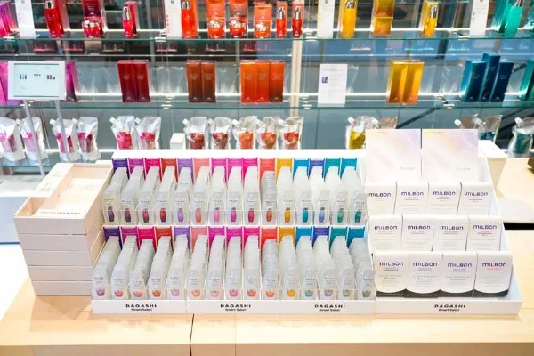 ヘアサロン専用商品が試して購入できるように　ミルボン「Smart Salon」を発表　1号店が東京・渋谷にオープン