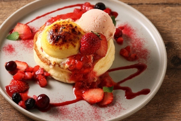 ふわふわ食感がたまらない！大名古屋ビルヂング「YURT（ユルト）」のパンケーキメニューが4/5よりリニューアル！