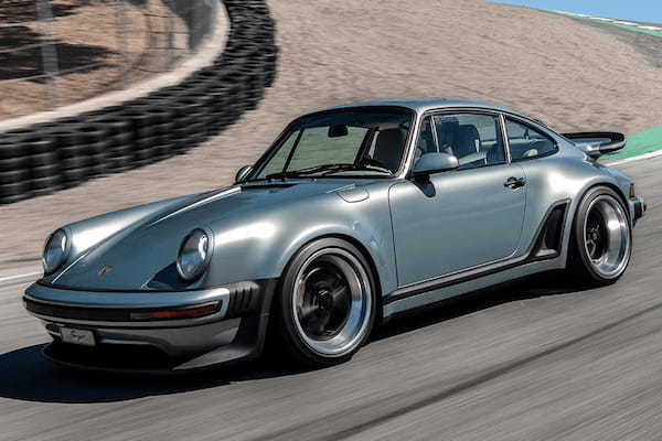 ポルシェ911再構築スペシャリストのシンガー、日本におけるパートナーシップ契約をコーンズと締結！