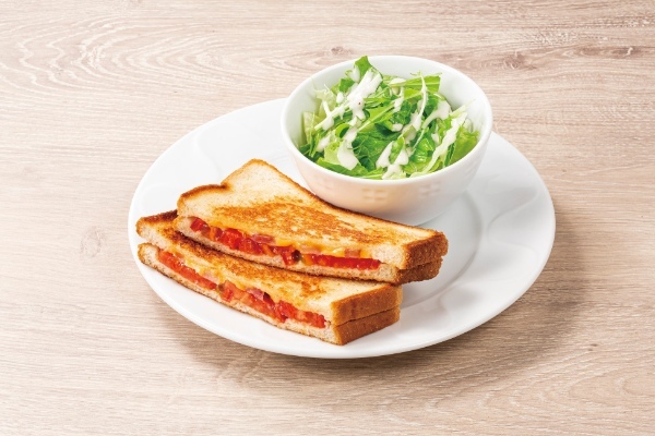 デニーズこだわりの料理を「お手軽に贅沢に！」春のメニュー改定2023年3月7日（火）より
