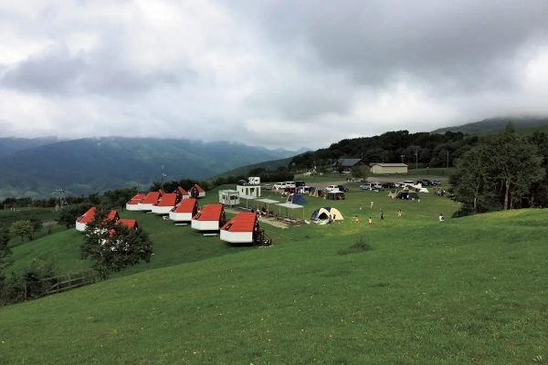 海、山、湖畔で出合う「絶景キャンプ場」12選