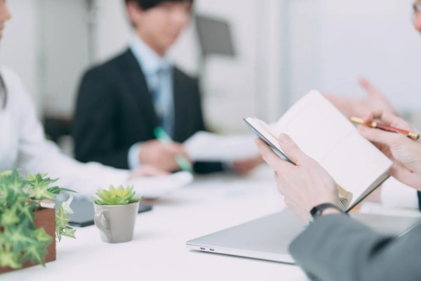 【法人営業】とはどんな仕事?仕事内容から年収まで詳しく解説!