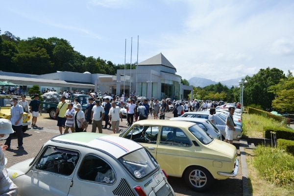 新潟・糸魚川恒例の大人気イベント「クラシックカーレビューITOIGAWA」を今年も開催