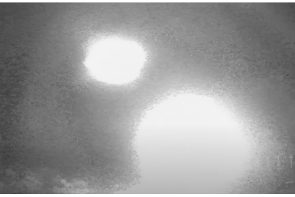 「時速947kmの衝撃」研究者が捉えた“謎の発光体”、その正体はプラズマかUFOか? チリ・パタゴニアで前代未聞の記録の画像1