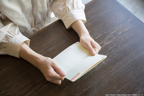 子供たちが頭を下げて「銀行口座を貸して…」　お願いの理由に絶賛の声が続出