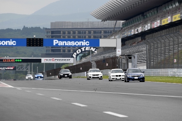 今期第一弾は8月29日(火)に決定! 富士スピードウェイ【BMWワンメイクドライビングレッスン】参加者募集中