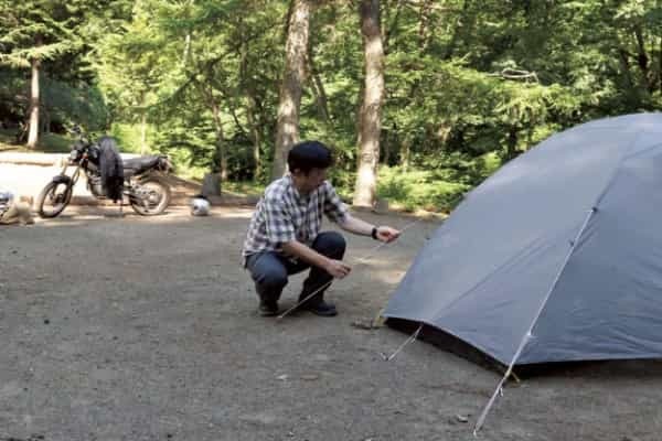 ソロでバイクで行ってきた！ 涼しさ際立つ夏の高原キャンプとは？