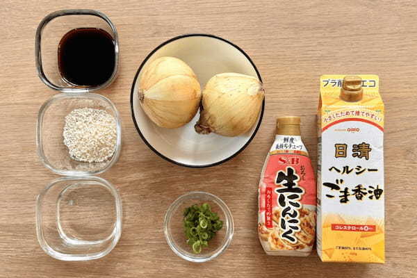 「焼くだけなのに感動」ロバート馬場の“新玉ねぎステーキ”が想像以上のウマさ