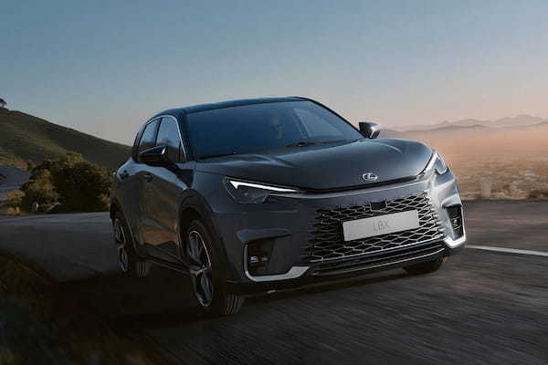 サブスク「KINTO」で手軽にレクサスオーナーに「LEXUS新型LBX」の取扱いを開始