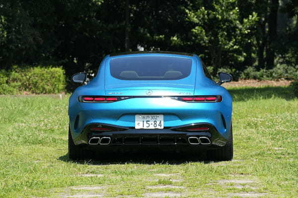 メルセデスAMG GT63クーペ 4MATIC+　サーキットが常に視野に入るスーパースポーツ