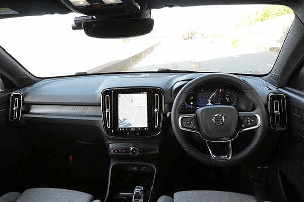【最新モデル試乗】BEVは面白い! RWDに大変身したボルボC40リチャージの完成度